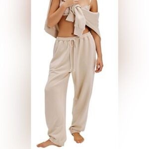 NWT Free People Intimately Slow It Down Joggers size Medium